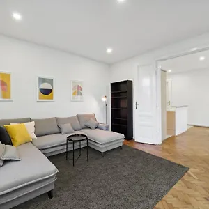  Apartment Big Spacious In Austria