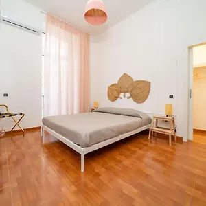  Apartment Casa Blin Dimora A Chiaia