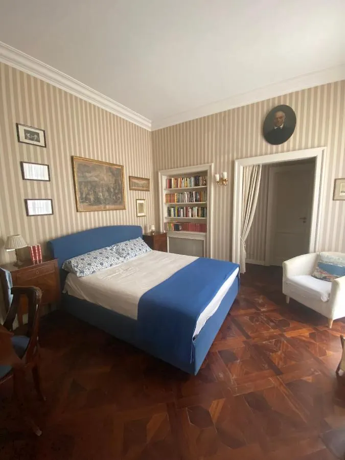 Royal Apartment In San Domenico Maggiore Naples